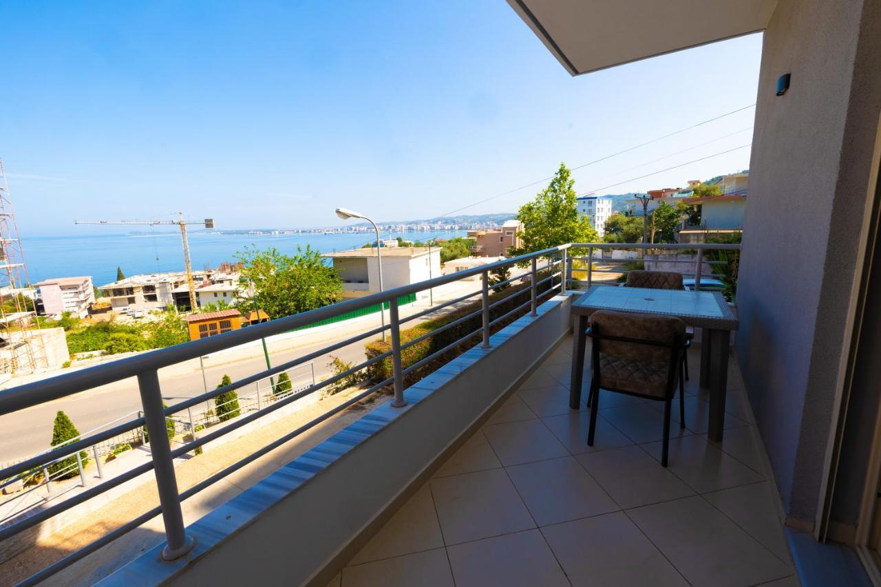 New Donantelo Hotel Vlorë Exteriör bild